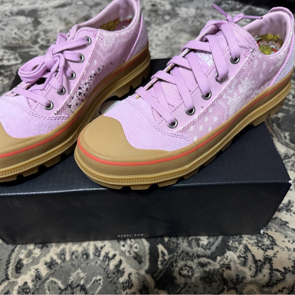 Sorel Lavender Pink Canvas Low-Top Sneakers with Gum Sole